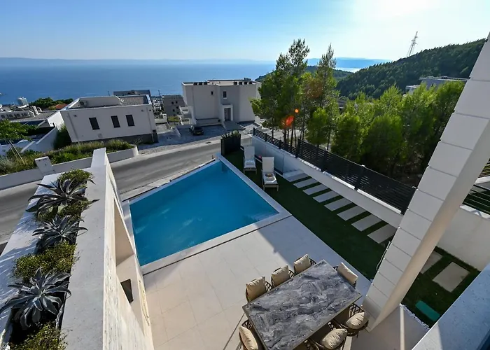 Rosemary West - Heated Infinity Swimming Pool - Jacuzzi - Sea View Βίλα *