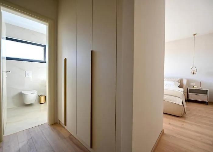 Rosemary West - Heated Infinity Swimming Pool - Jacuzzi - Sea View Βίλα Μακάρσκα