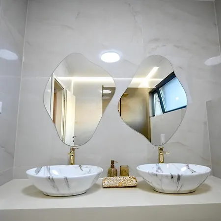 Vila Rosemary West - Heated Infinity Swimming Pool - Jacuzzi - Sea View