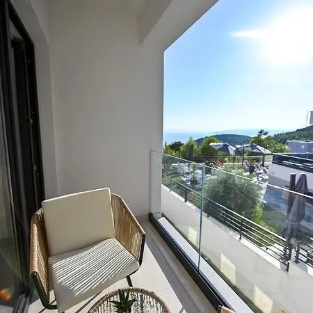 Villa Rosemary West - Heated Infinity Swimming Pool - Jacuzzi - Sea View Makarska