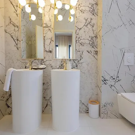 Rosemary West - Heated Infinity Swimming Pool - Jacuzzi - Sea View 빌라 *