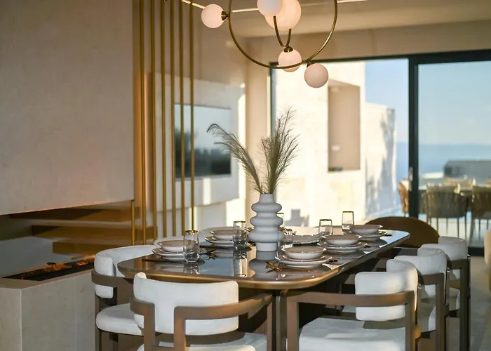 Rosemary West - Heated Infinity Swimming Pool - Jacuzzi - Sea View Willa *