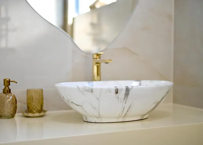 Rosemary West - Heated Infinity Swimming Pool - Jacuzzi - Sea View Willa Makarska