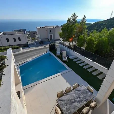 Rosemary West - Heated Infinity Swimming Pool - Jacuzzi - Sea View וילה *