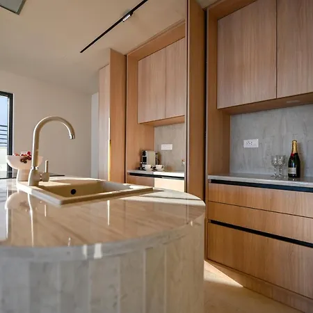 וילה Rosemary West - Heated Infinity Swimming Pool - Jacuzzi - Sea View *