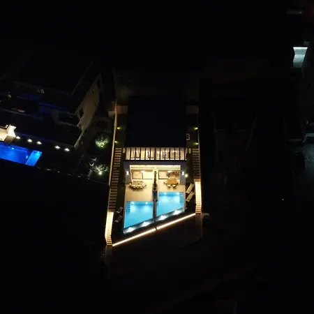 Rosemary West - Heated Infinity Swimming Pool - Jacuzzi - Sea View וילה