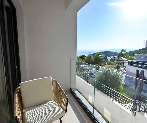 Villa Rosemary West - Heated Infinity Swimming Pool - Jacuzzi - Sea View Makarska