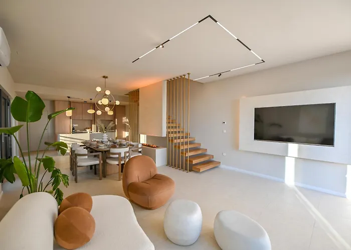 Rosemary West - Heated Infinity Swimming Pool - Jacuzzi - Sea View Villa Makarska